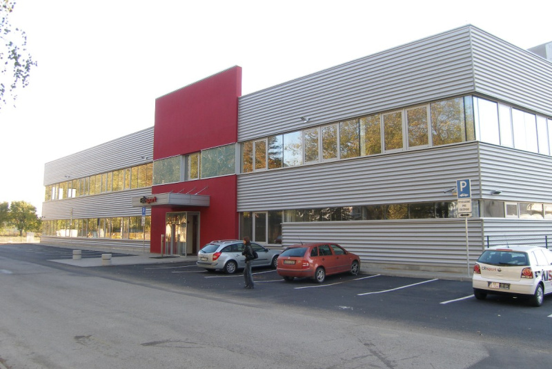 Občianske a polyfunkčné stavby / LOGISTICKÉ CENTRUM PRE SPOLOČNOSŤ EXISPORT - foto Občianske a polyfunkčné stavby / LOGISTICKÉ CENTRUM PRE SPOLOČNOSŤ EXISPORT - foto