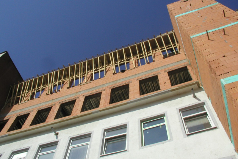 Občianske a polyfunkčné stavby / NADSTAVBA ADMINISTRATÍVNEJ BUDOVY RWE KOŠICE - foto