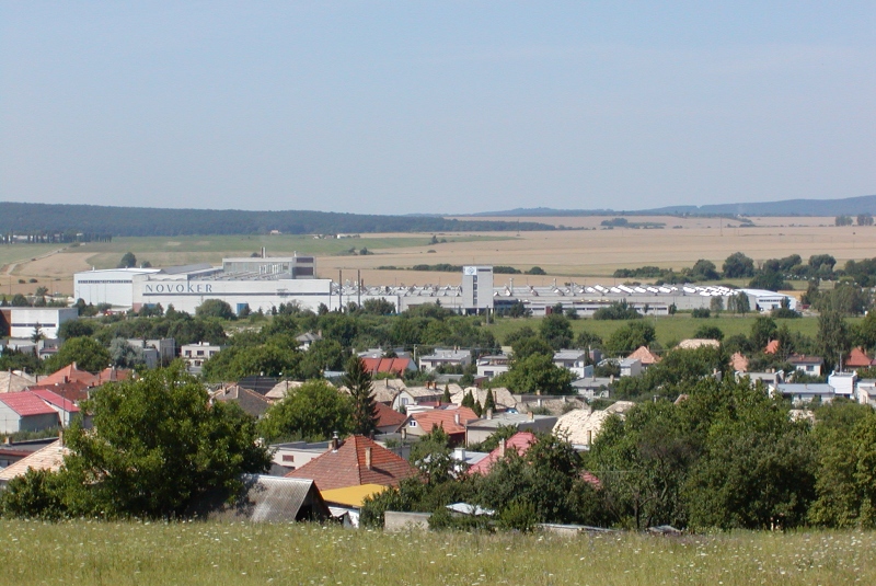 Priemyselné stavby / ROZŠÍRENIE VÝROBY DLAŽDÍC N2 NOVOKER  - foto