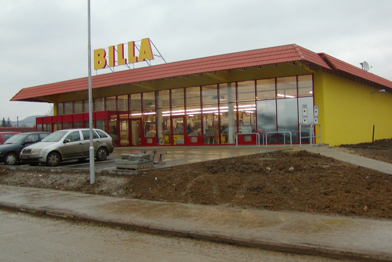 Občianske a polyfunkčné stavby / SIEŤ SUPERMARKETOV BILLA NA SLOVENSKU - foto Občianske a polyfunkčné stavby / SIEŤ SUPERMARKETOV BILLA NA SLOVENSKU - foto